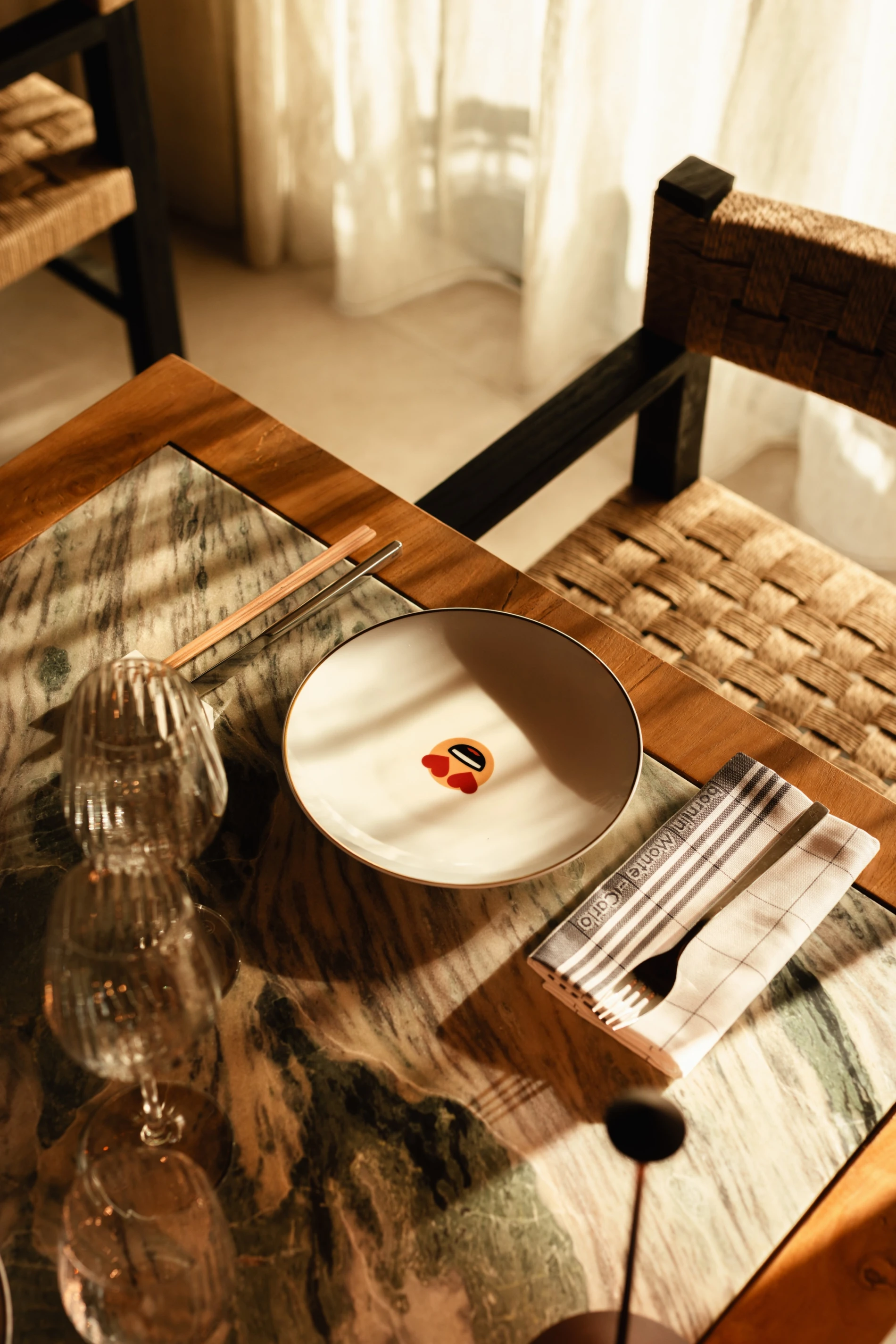 Dine & Drink