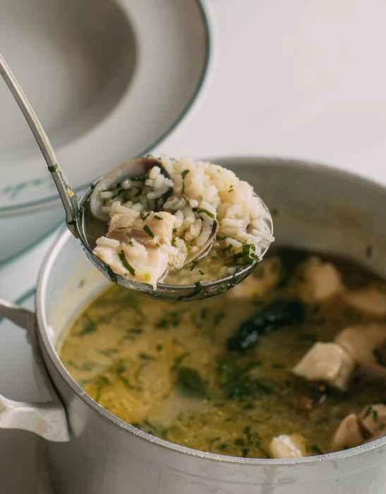 A tribute to regional culinary tradition rooted in rice, sea, and landscape.